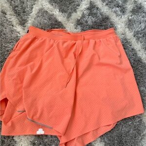Men’s large Lululemon athletica fast and free lined short 6 inch